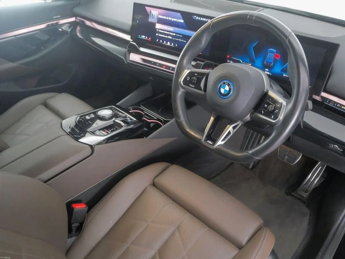 BMW i5 eDrive40 M Sport Saloon - Image 6