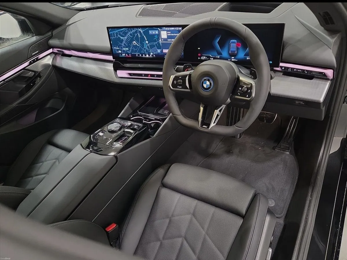 BMW 5-Series 530e M Sport Saloon - Image 6