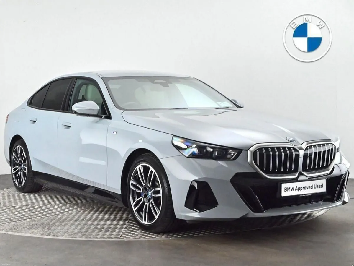 BMW 5-Series 530e M Sport Saloon - Image 1