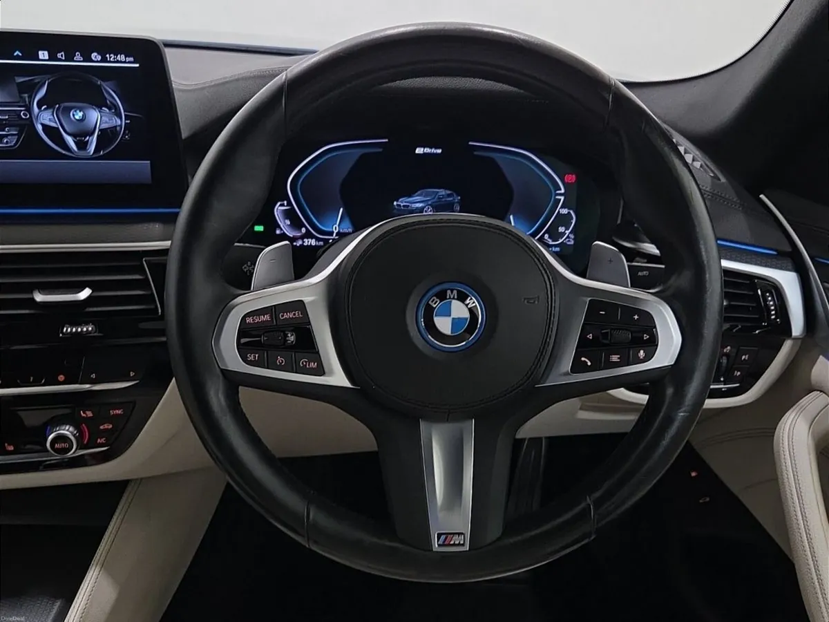 BMW 5-Series 530e M Sport Saloon - Image 5