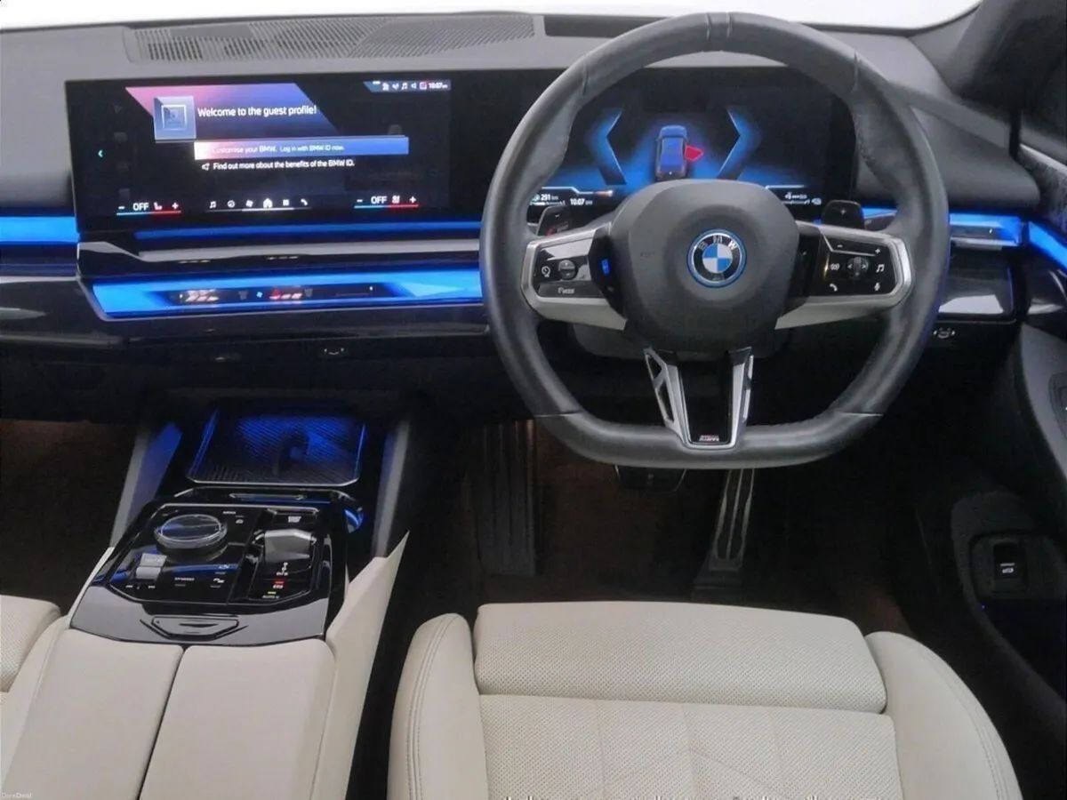 BMW 5-Series 550e xDrive M Sport Pro Saloon - Image 5