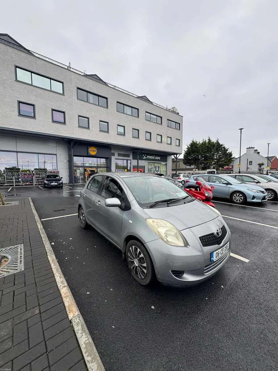 Toyota Yaris - Image 1