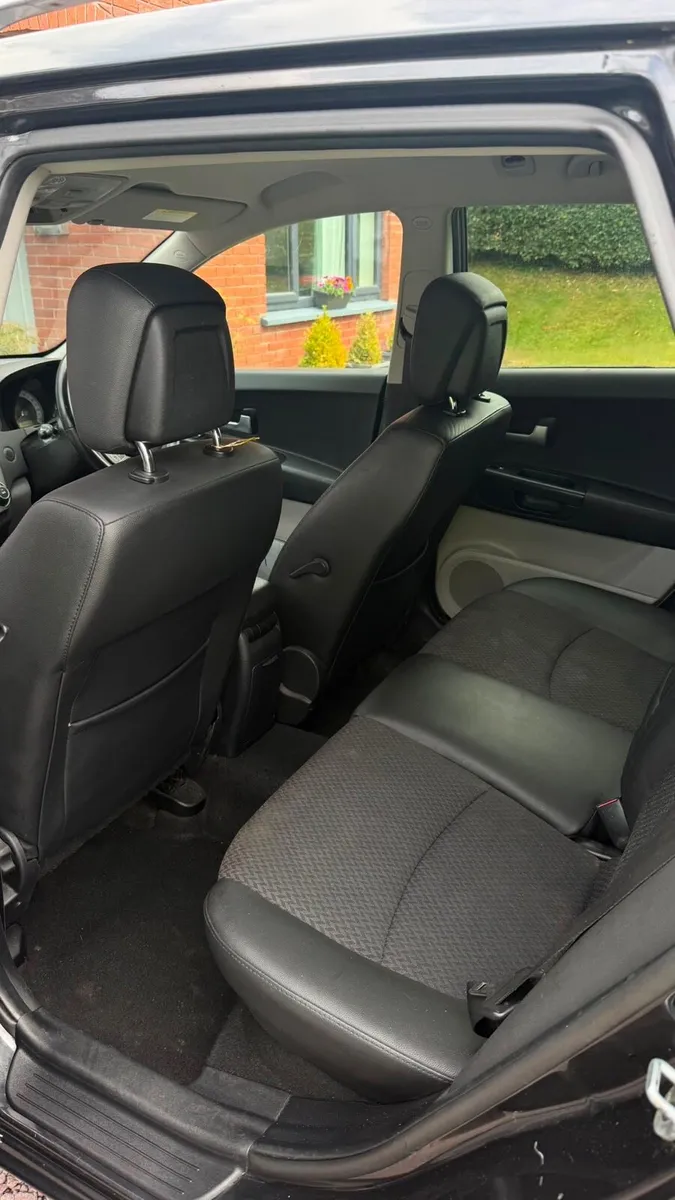 Kia Ceed - Image 5