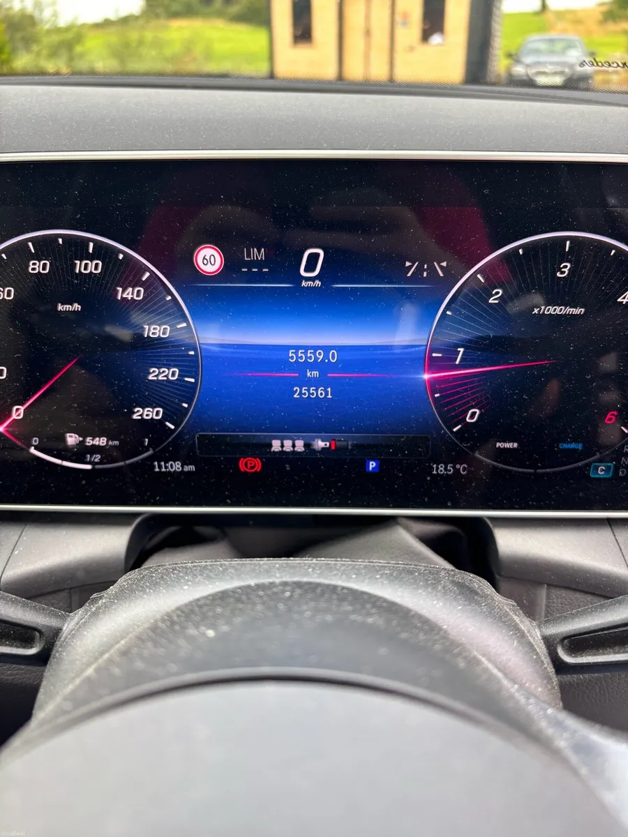 Car - Image 4