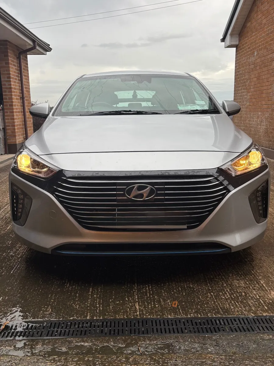Hyundai IONIQ 2018 - Image 1