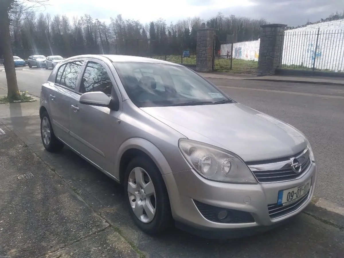 2009 Opel Astra - nearest offer applies - Image 1