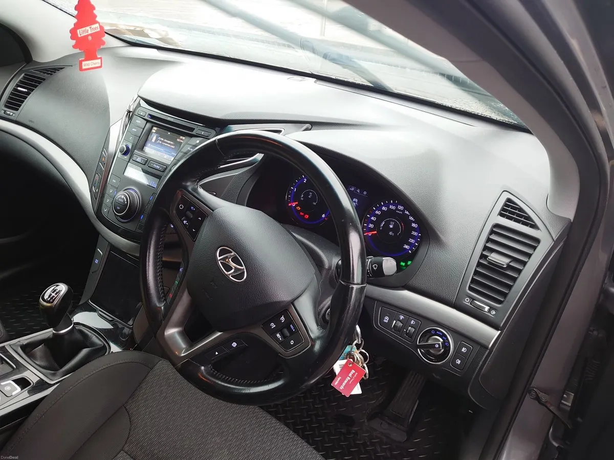 Hyundai i40 2016 - Image 6