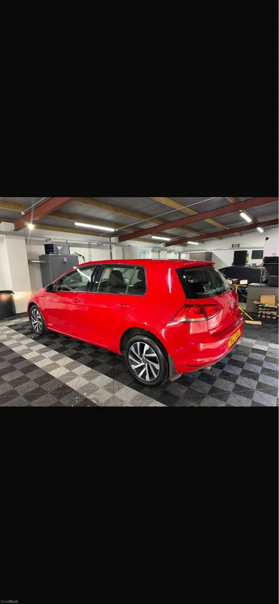 VOLKSWAGEN GOLF 1.6TDI Bluemotion Tech Match - Image 6