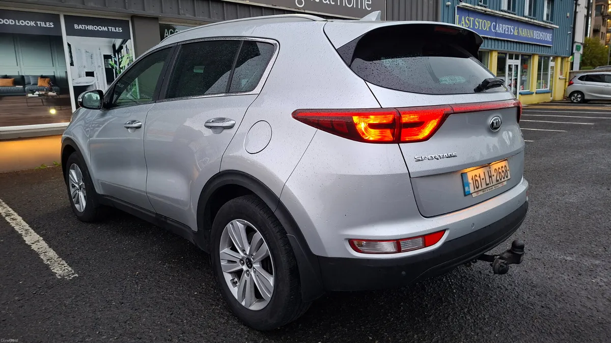Kia Sportage 2016 1.7 CRDI - Image 4