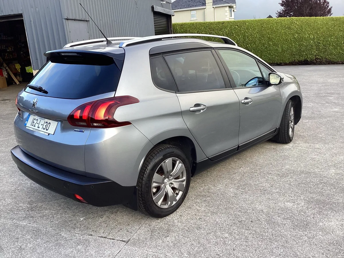 Peugeot 2008 - Image 3