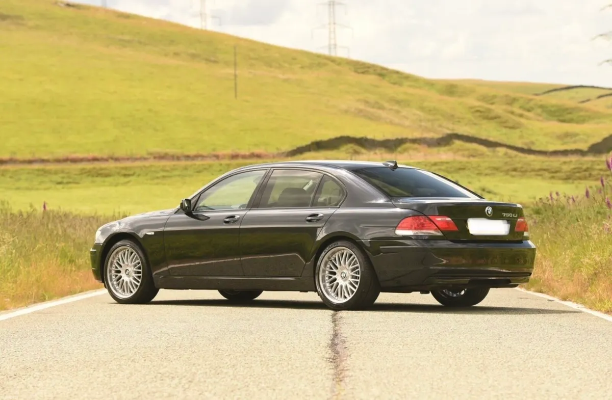 BMW 760Li V12 Individual - 107k 2 Owners FSH - Image 4