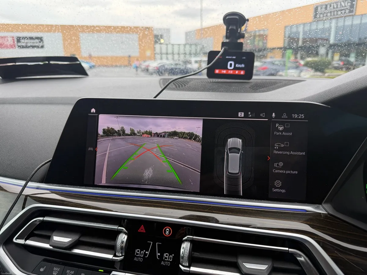 car - Image 6