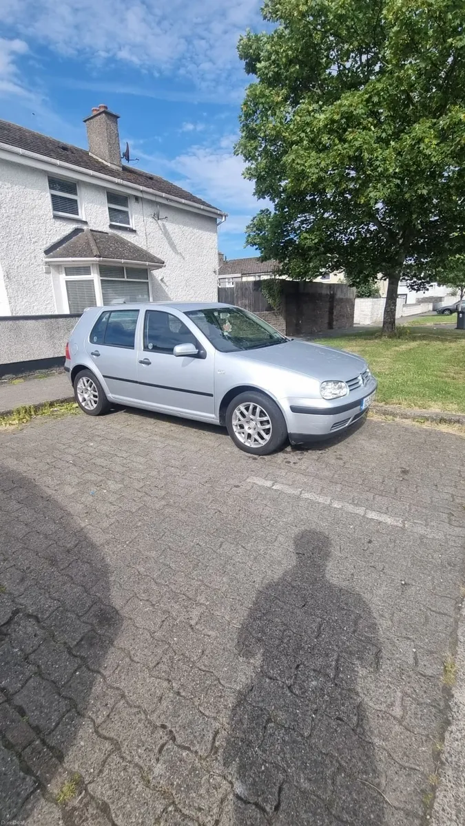 Volkswagen Golf 2003 - Image 2
