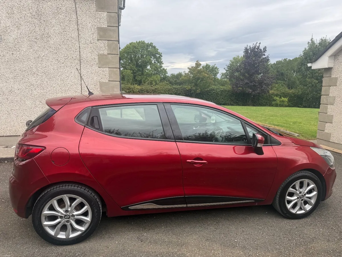 Renault Clio 2017 - Image 3