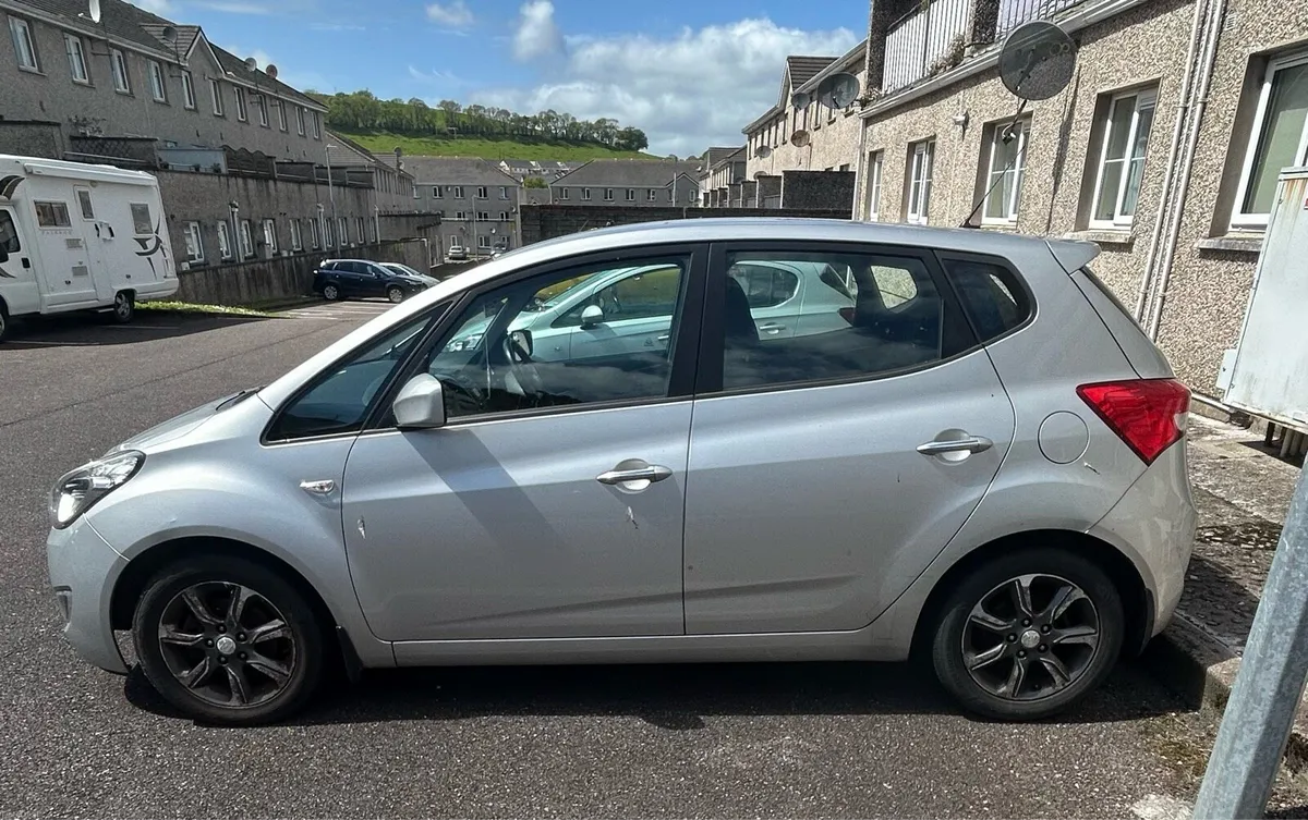 Hyundai IX20 petrol deluxe 5dr 2015 - Image 6