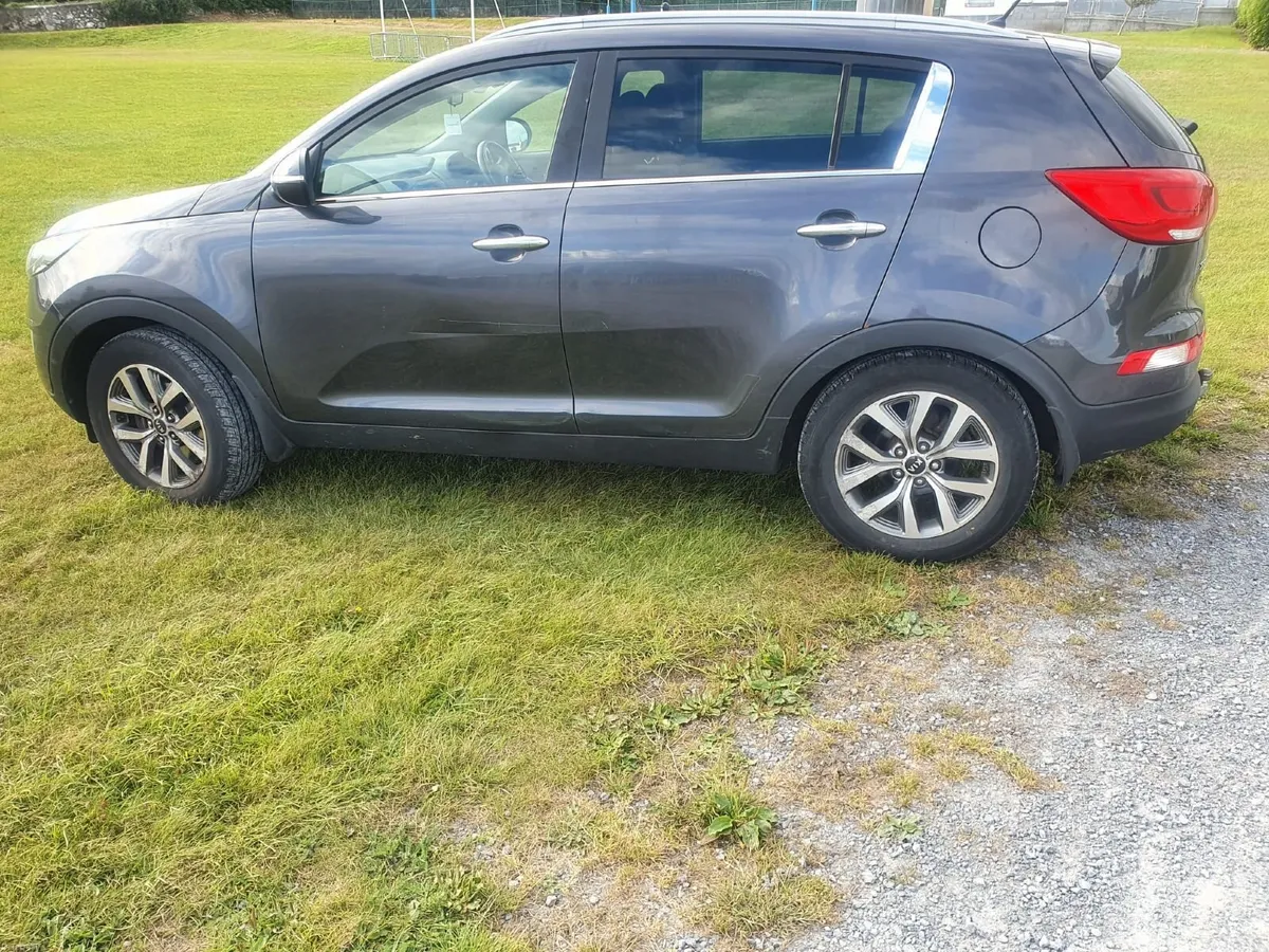 14 mth NCT- 2015 Kia Sportage 1.7L D-v low mileage - Image 2