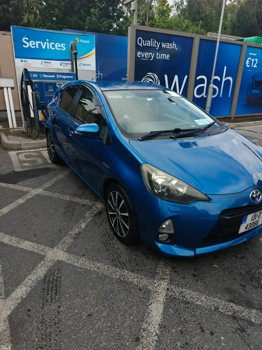 Toyota Aqua - Image 2