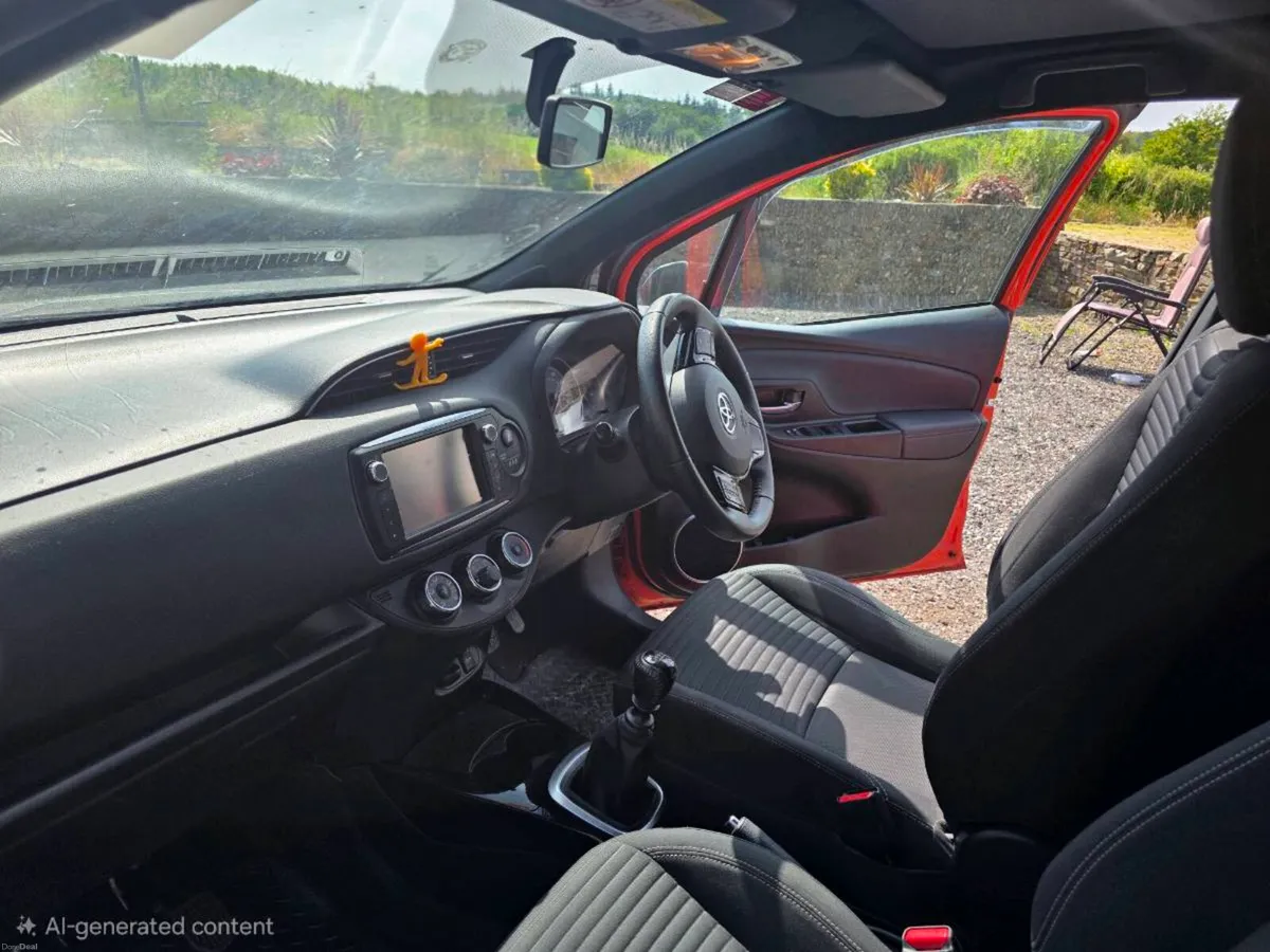 Limited Edtition Driving Instructor Toyota Yaris - Image 3
