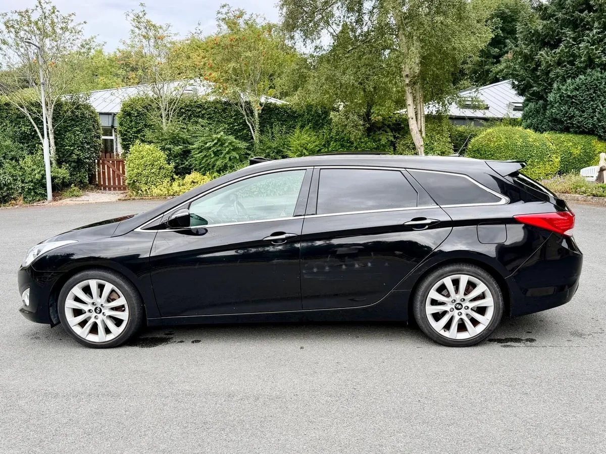 HYUNDAI I40 BRAND NEW NCT 03/27 AUTOMATIC - Image 6