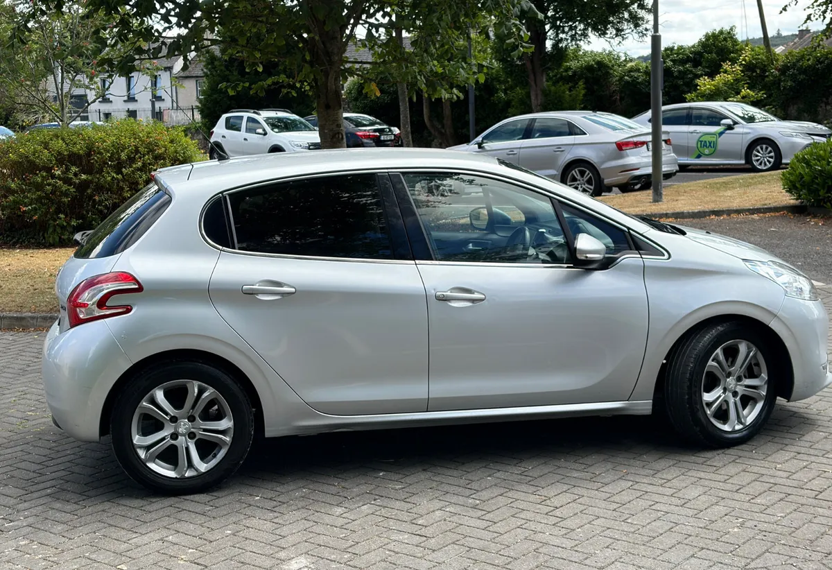 Peugeot 208 2015 1.4 HDI new nct 9/27 - Image 4