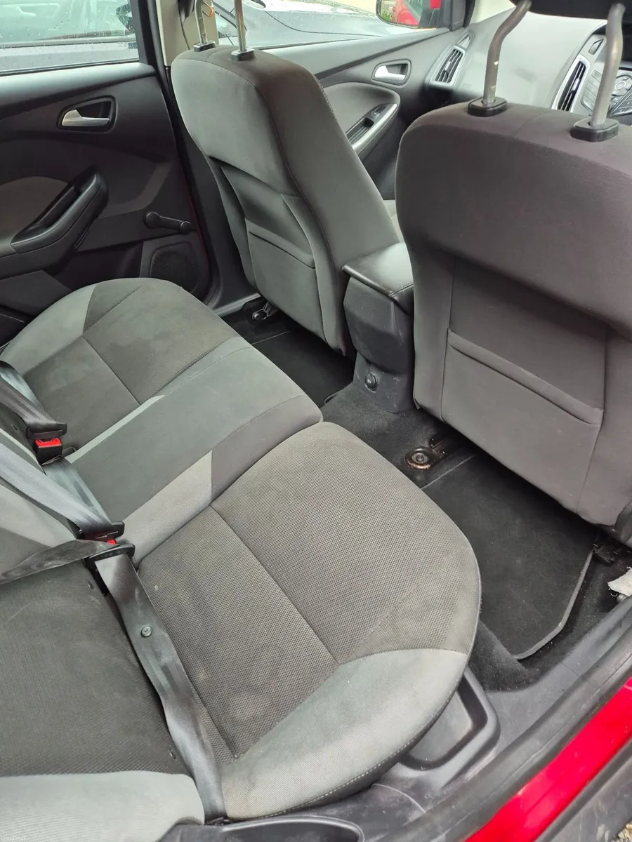 Ford Focus 2013 - Image 6