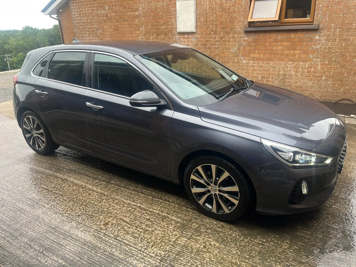 Hyundai i30 2018 - Image 2