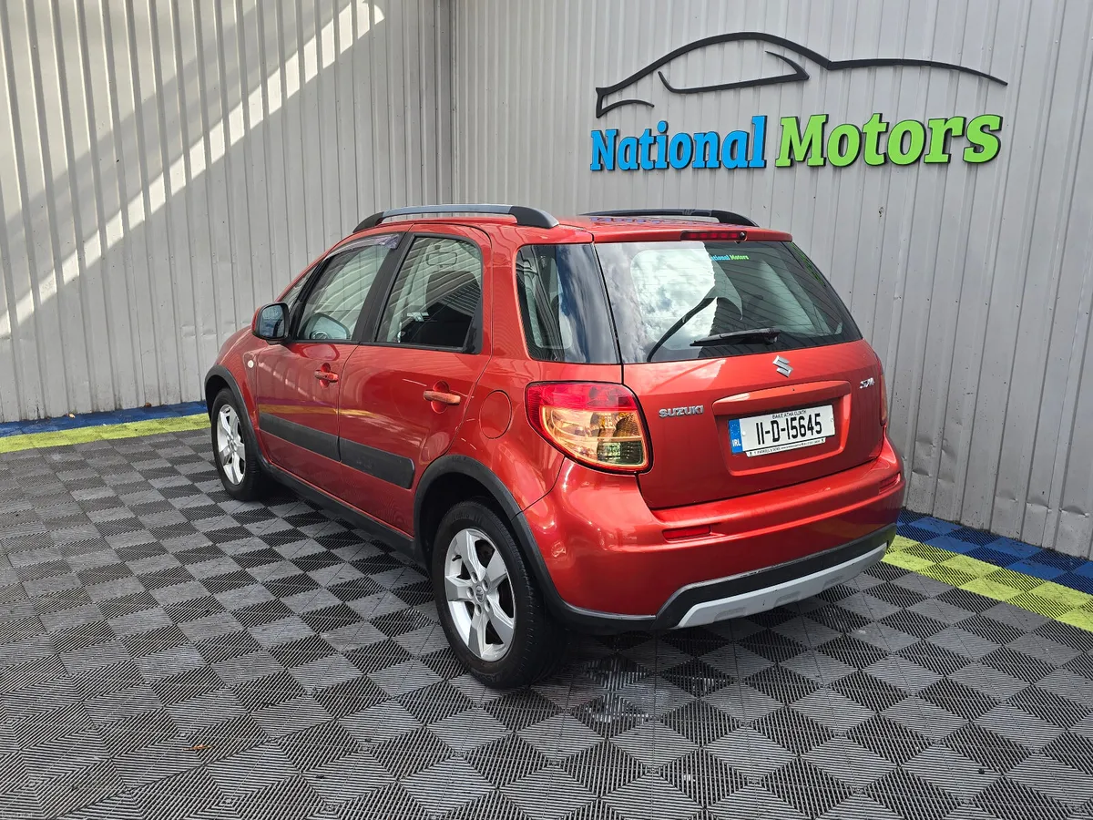 2011 Suzuki SX4 1.5 PETROL GLX - Image 5