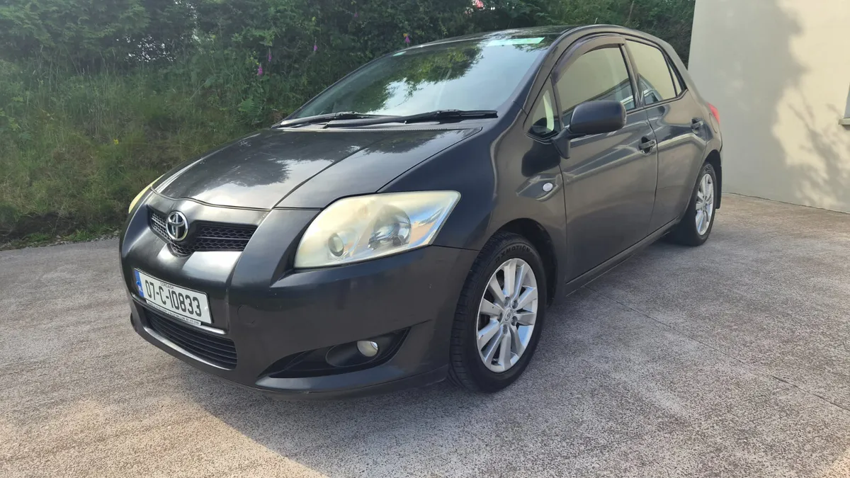 07 AURIS - NEW TYRES & BRAKES, NCT 03/27 TAX 01/27 - Image 1