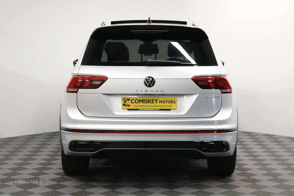 Volkswagen Tiguan TSI Black Edition - Image 5