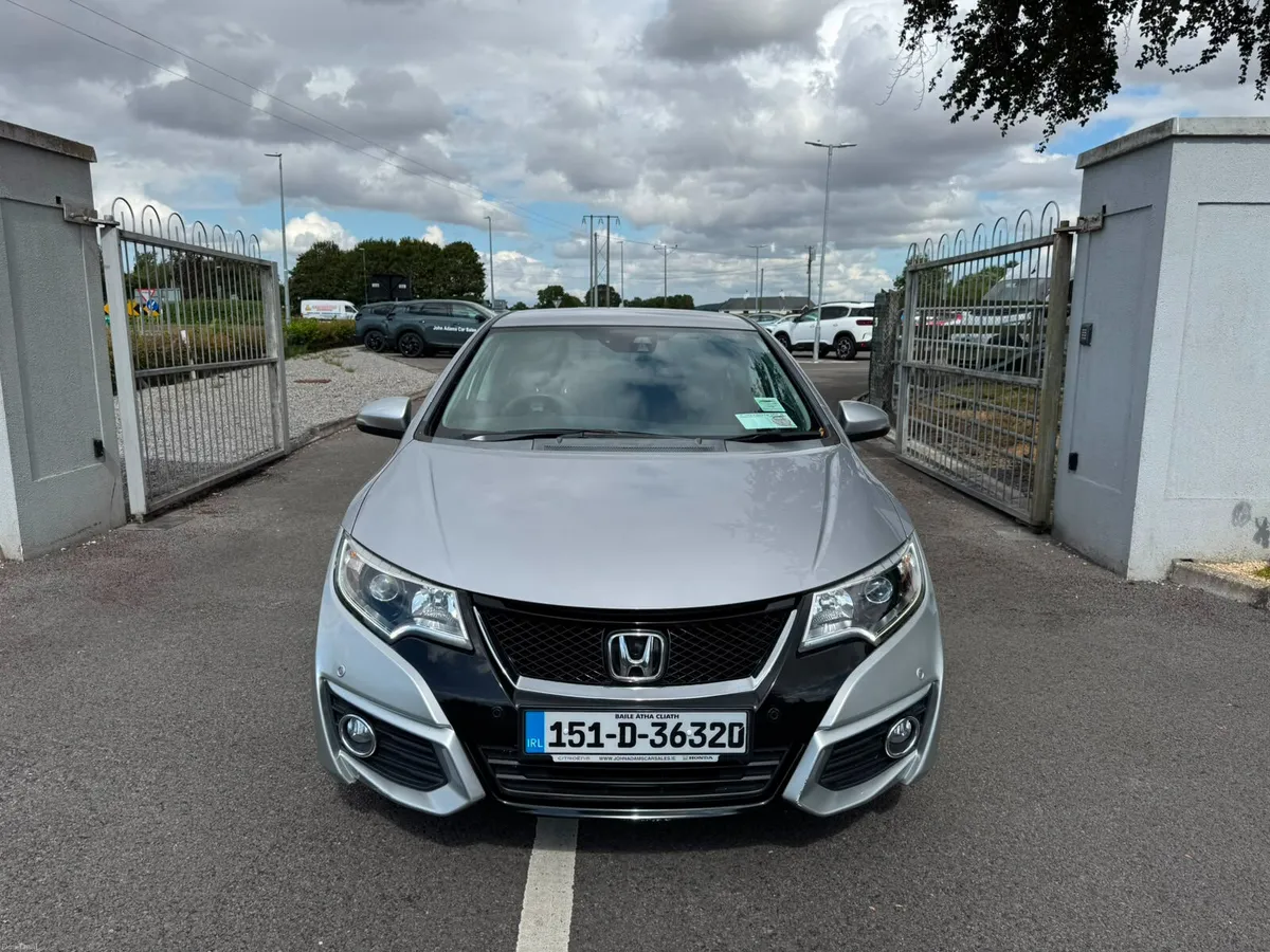 Honda Civic Sport V-TEC 2015 - Image 2