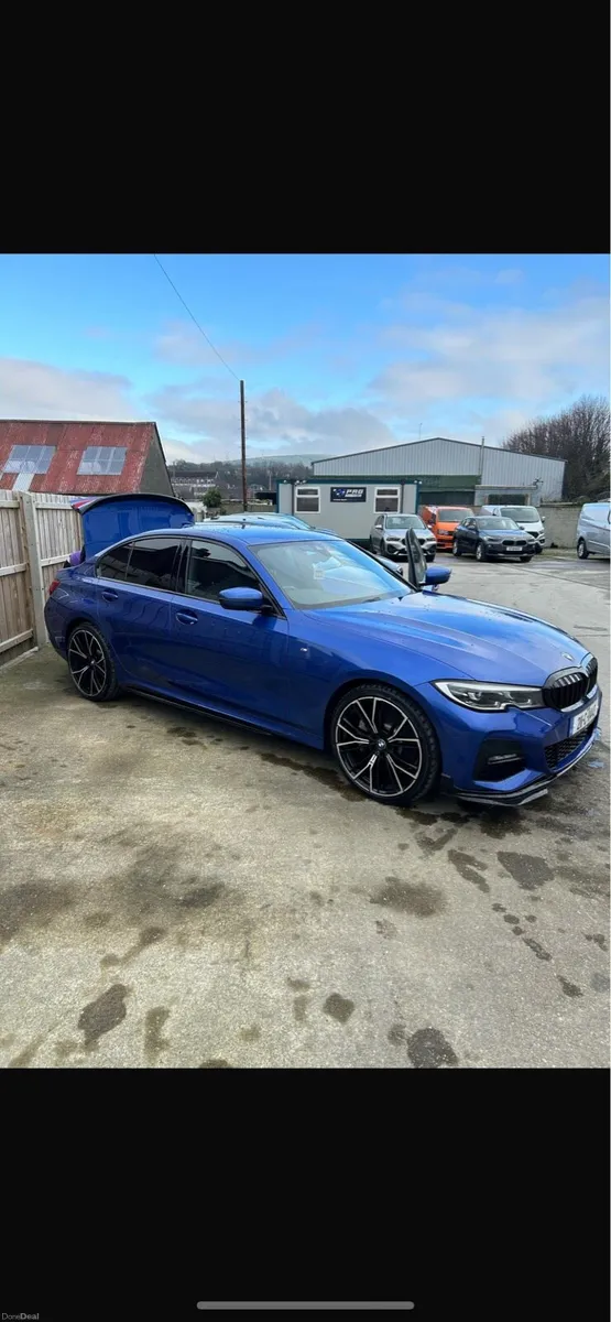 Car - Image 1