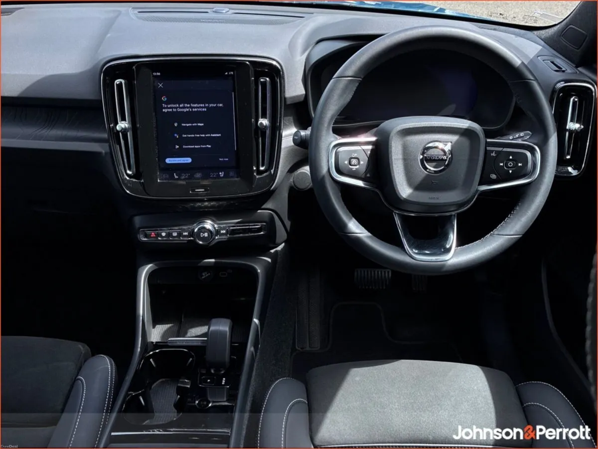 Volvo XC40 231hp 69 kWh Ultimate (Two Year Volvo S - Image 2
