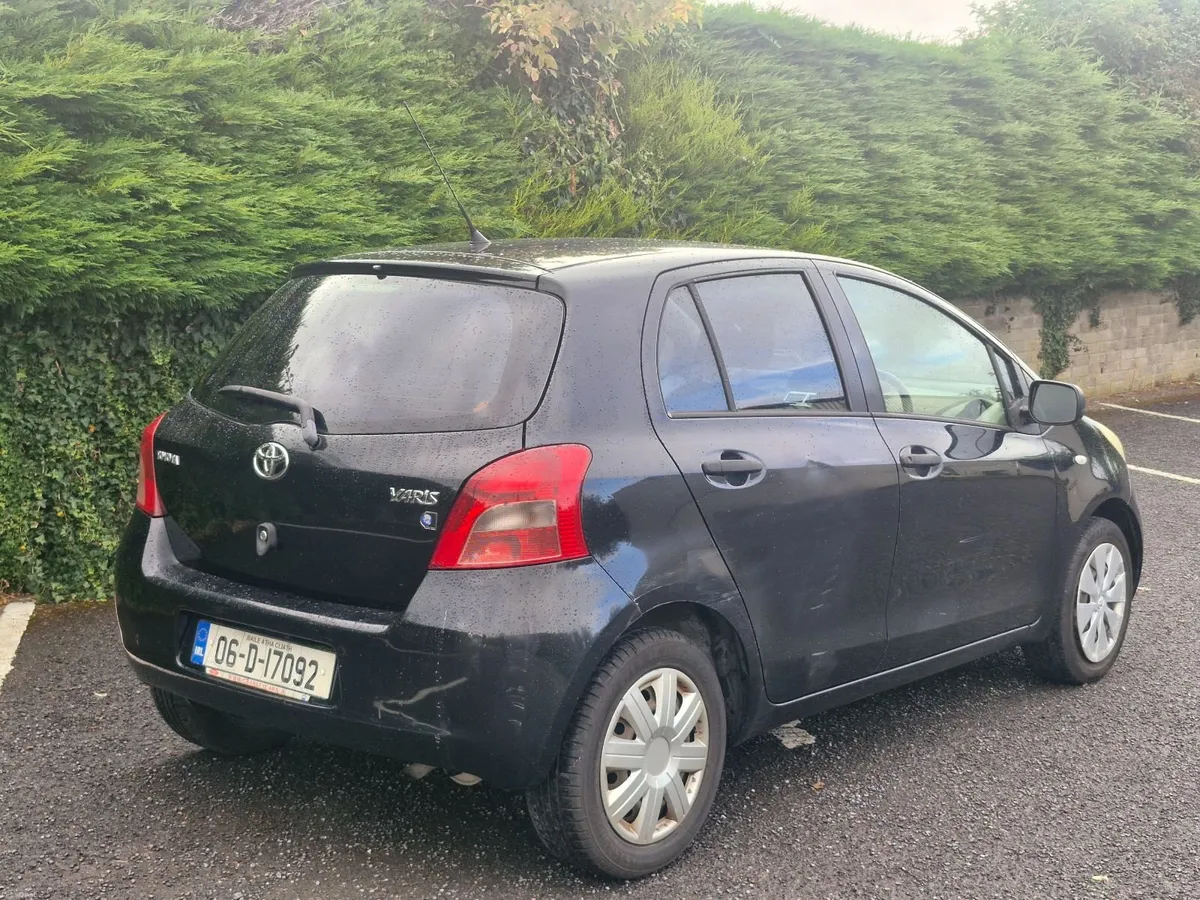 Toyota Yaris - Image 5