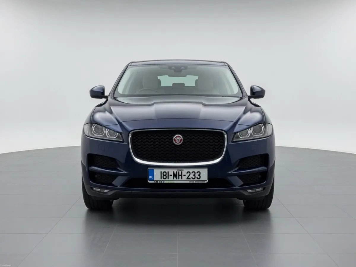 Jaguar F-Pace 2018 - Image 2