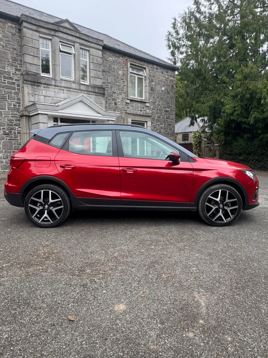 SEAT Arona 1.0TSI SE Auto DSG - Image 2