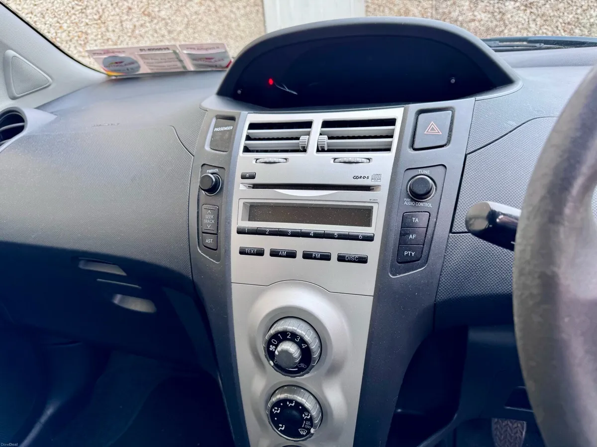 Toyota Yaris 1.0 Petrol 2006. New NCT - Image 5