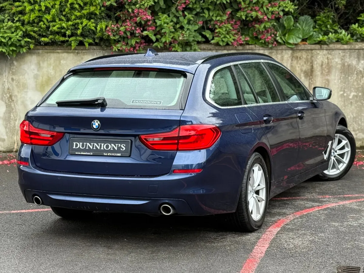 BMW 5-Series 2019 520d SE Auto ESTATE - Image 5