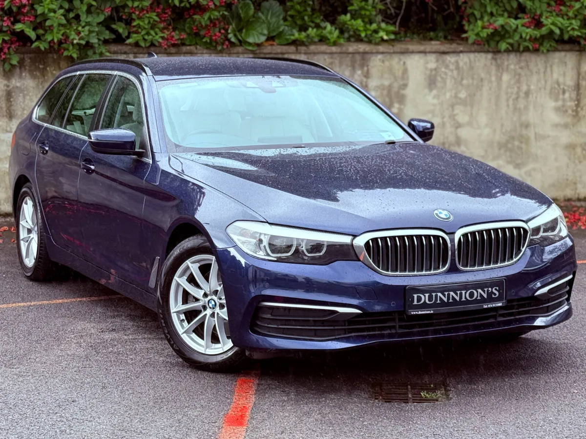 BMW 5-Series 2019 520d SE Auto ESTATE - Image 1