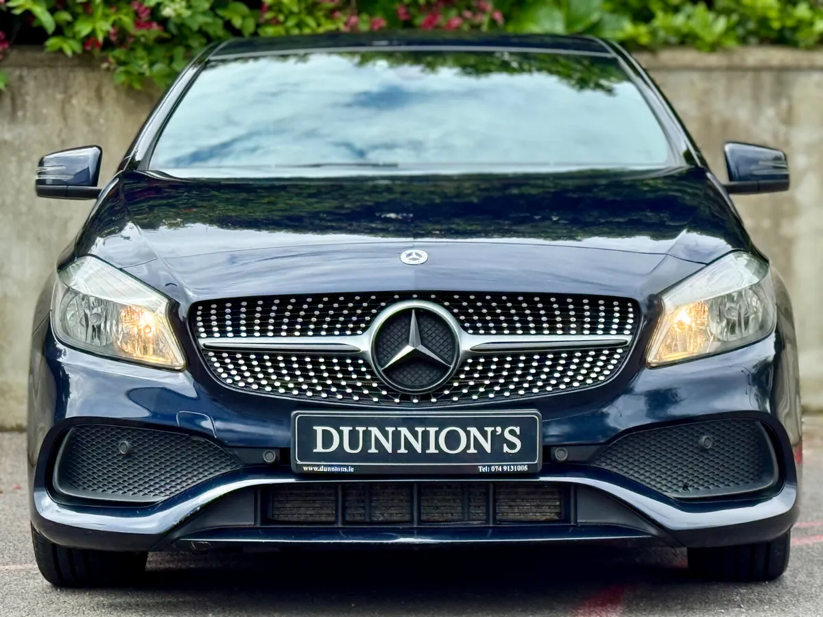 Mercedes-Benz A-Class 2018 A 180 D AMG LINE - Image 3