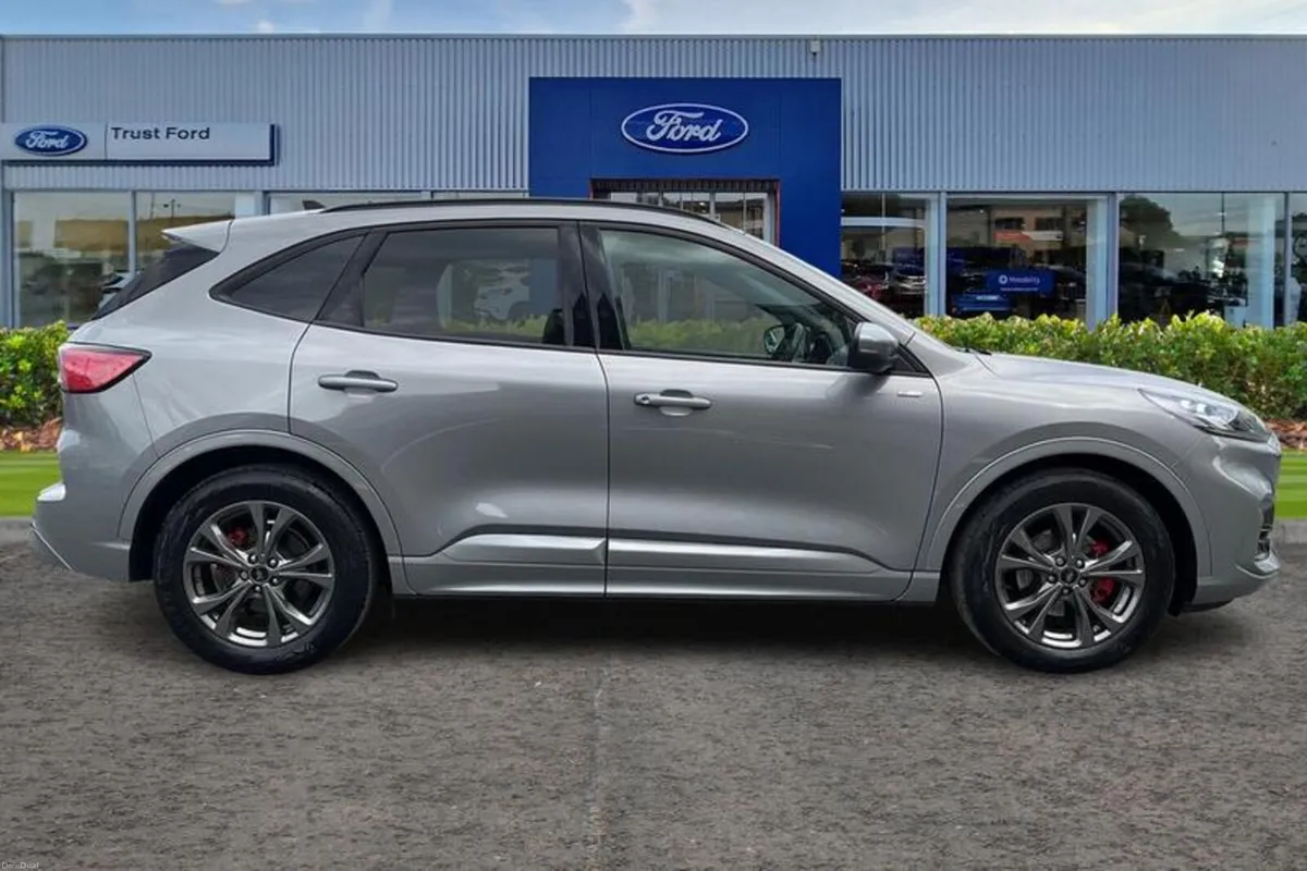 Ford Kuga 2.5h Duratec ST-Line Edition SUV 5dr Pet - Image 3
