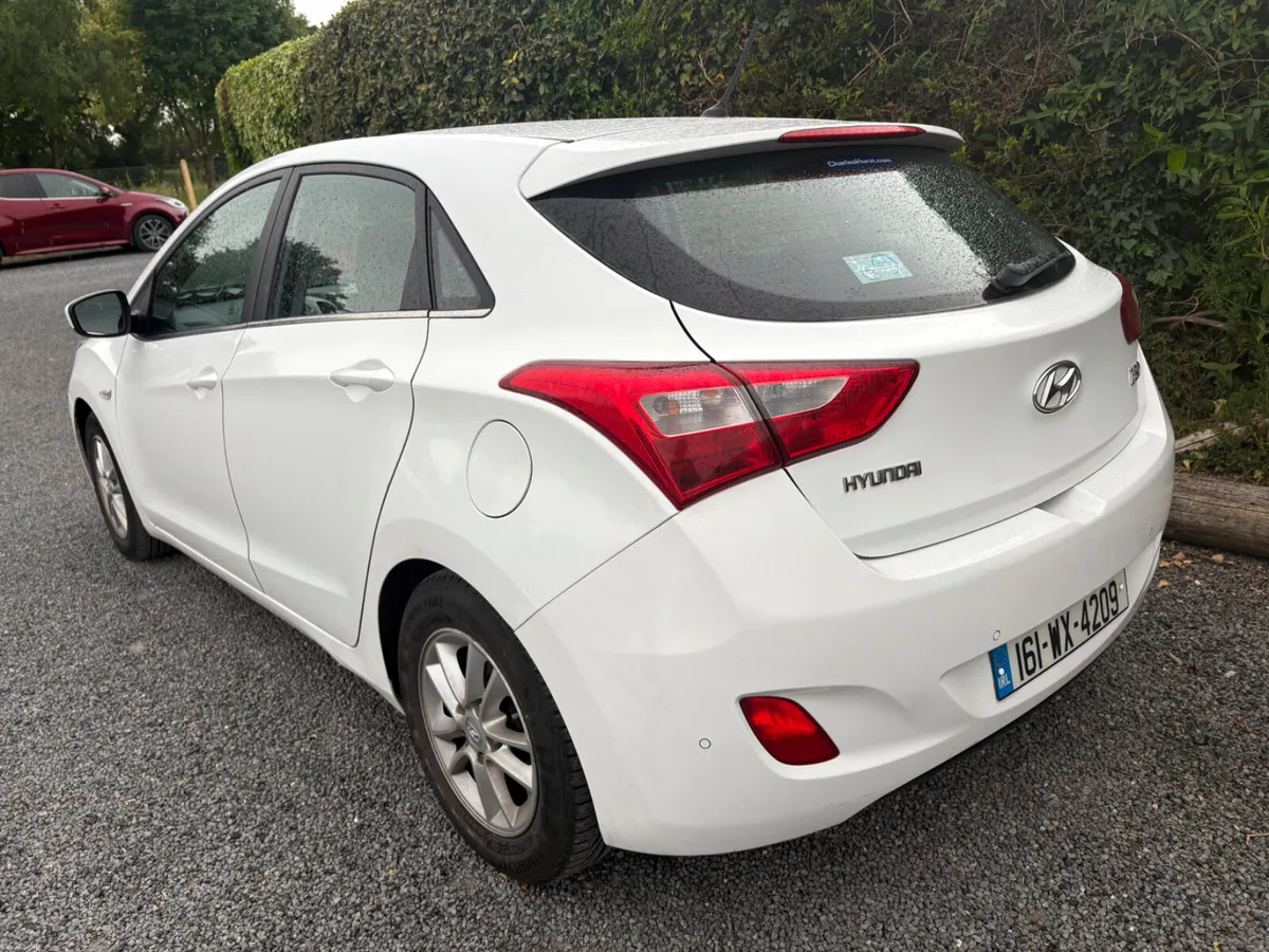 Hyundai i30 2016 1.6 Diesel - Image 4