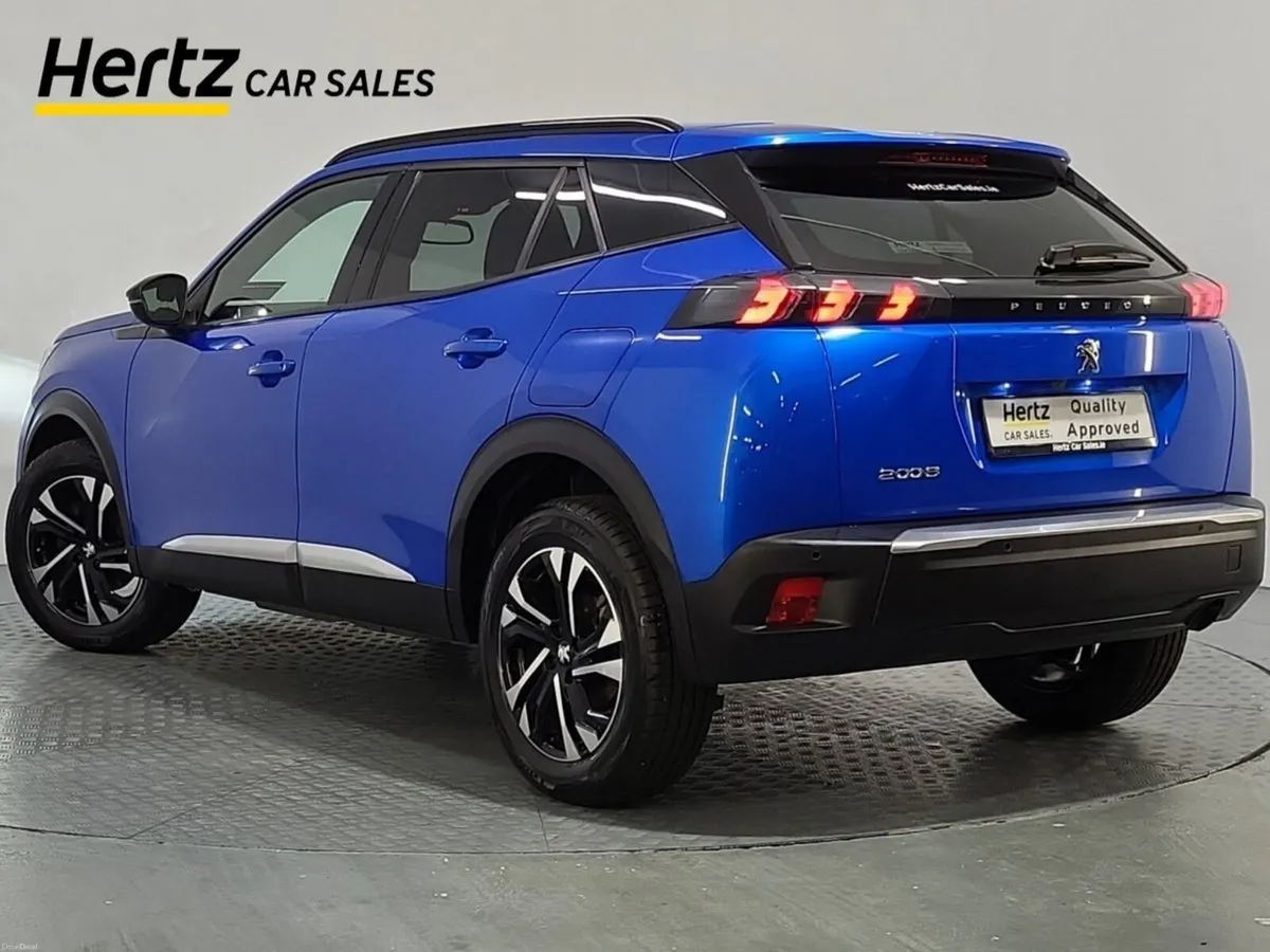 Peugeot 2008 Allure 1.2 Petrol Manual - Image 3