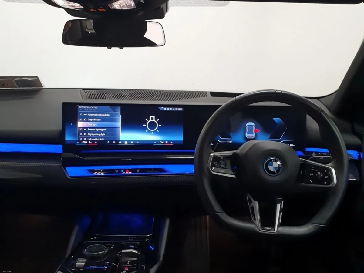 BMW i5 eDrive40 M Sport - Image 5