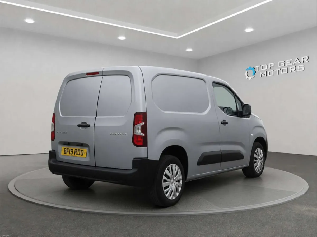 2019 Peugeot Partner Professional L1 1.6HDi 3 Seat - Image 5