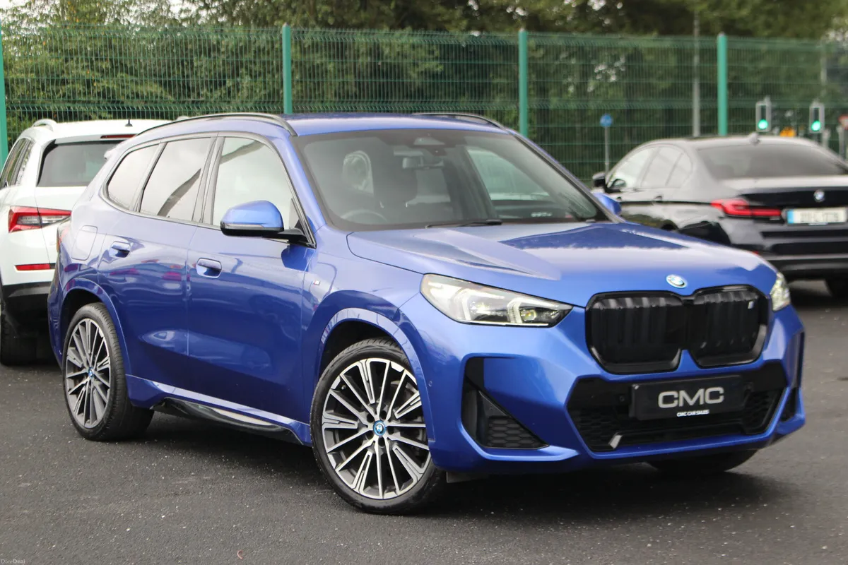 BMW iX1 2023 MSPORT 4WD A 11 KW 1 Ev 313 Edrive - Image 1