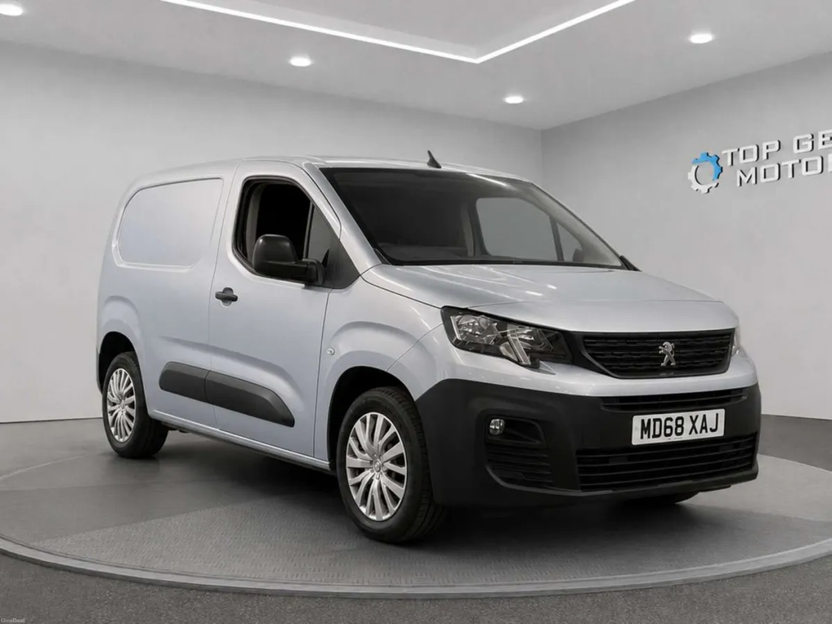 2019 Peugeot Partner Professional L1 1.6HDi 3 Seat - Image 1