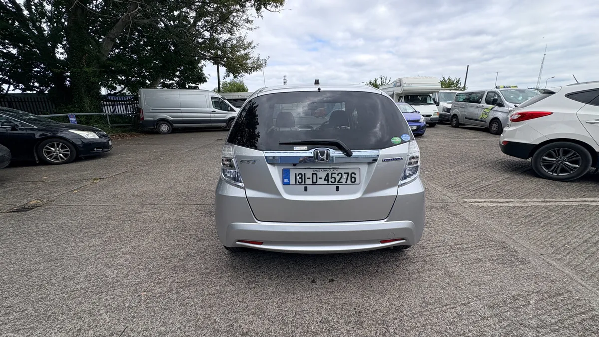 Honda Fit 1.3 Hybrid Petrol 2013 - Image 5