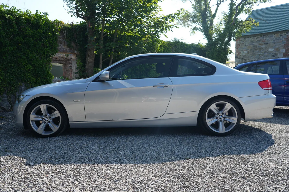 2010 BMW 320D SE Highline 2.0 Diesel Manual - Image 6