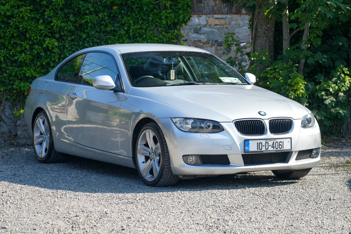 2010 BMW 320D SE Highline 2.0 Diesel Manual - Image 1