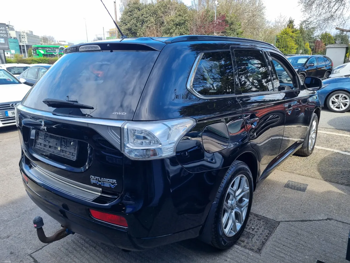 2014 MITSUBISHI OUTLANDER PETROL PLUG IN HYBRID - Image 6